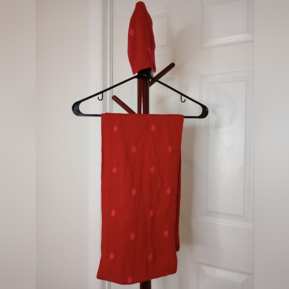 Talbots Scarf & Hat Set Red - Picture 2 of 2